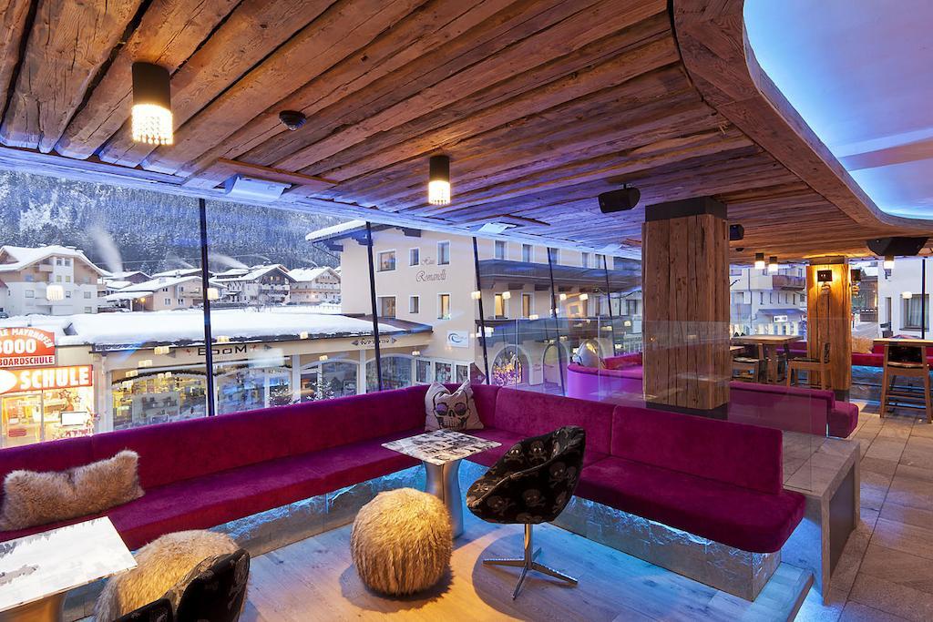 Harakiri Partyhouse Hotel Mayrhofen Eksteriør billede