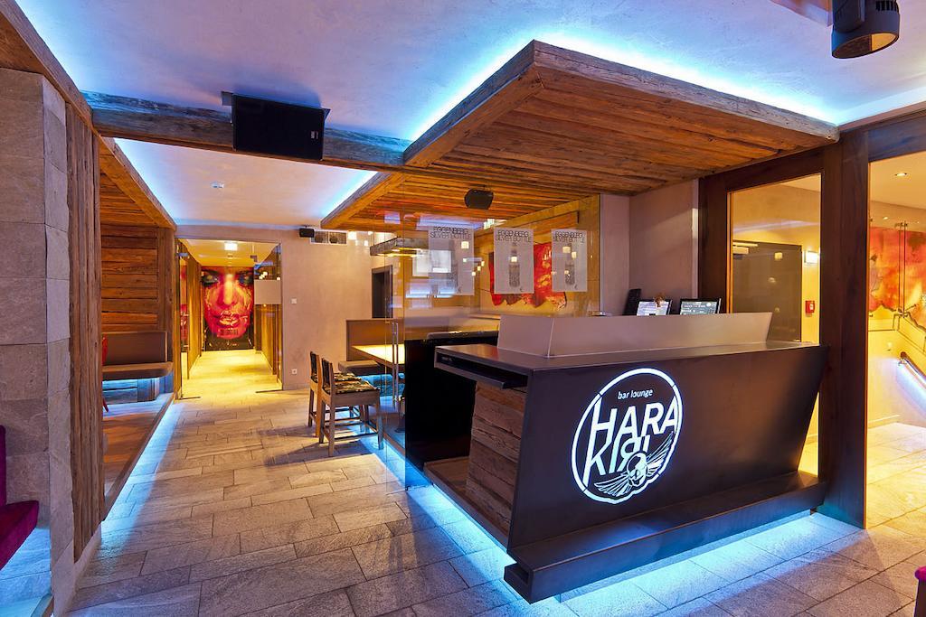 Harakiri Partyhouse Hotel Mayrhofen Eksteriør billede