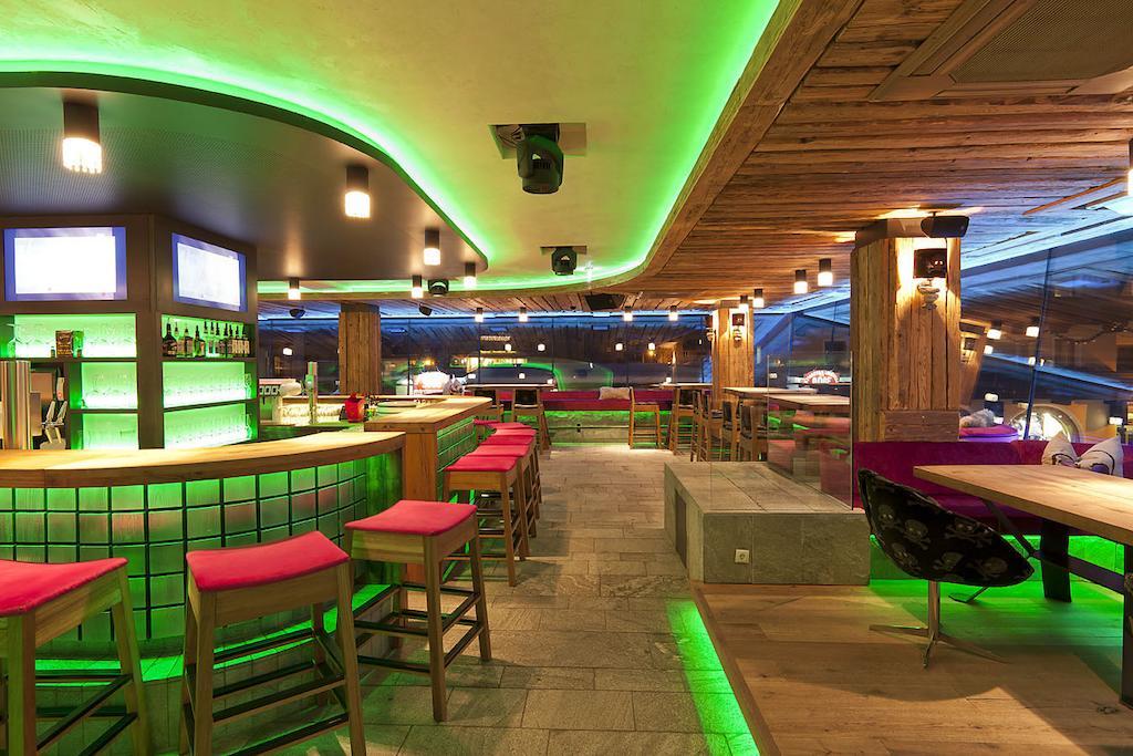 Harakiri Partyhouse Hotel Mayrhofen Eksteriør billede